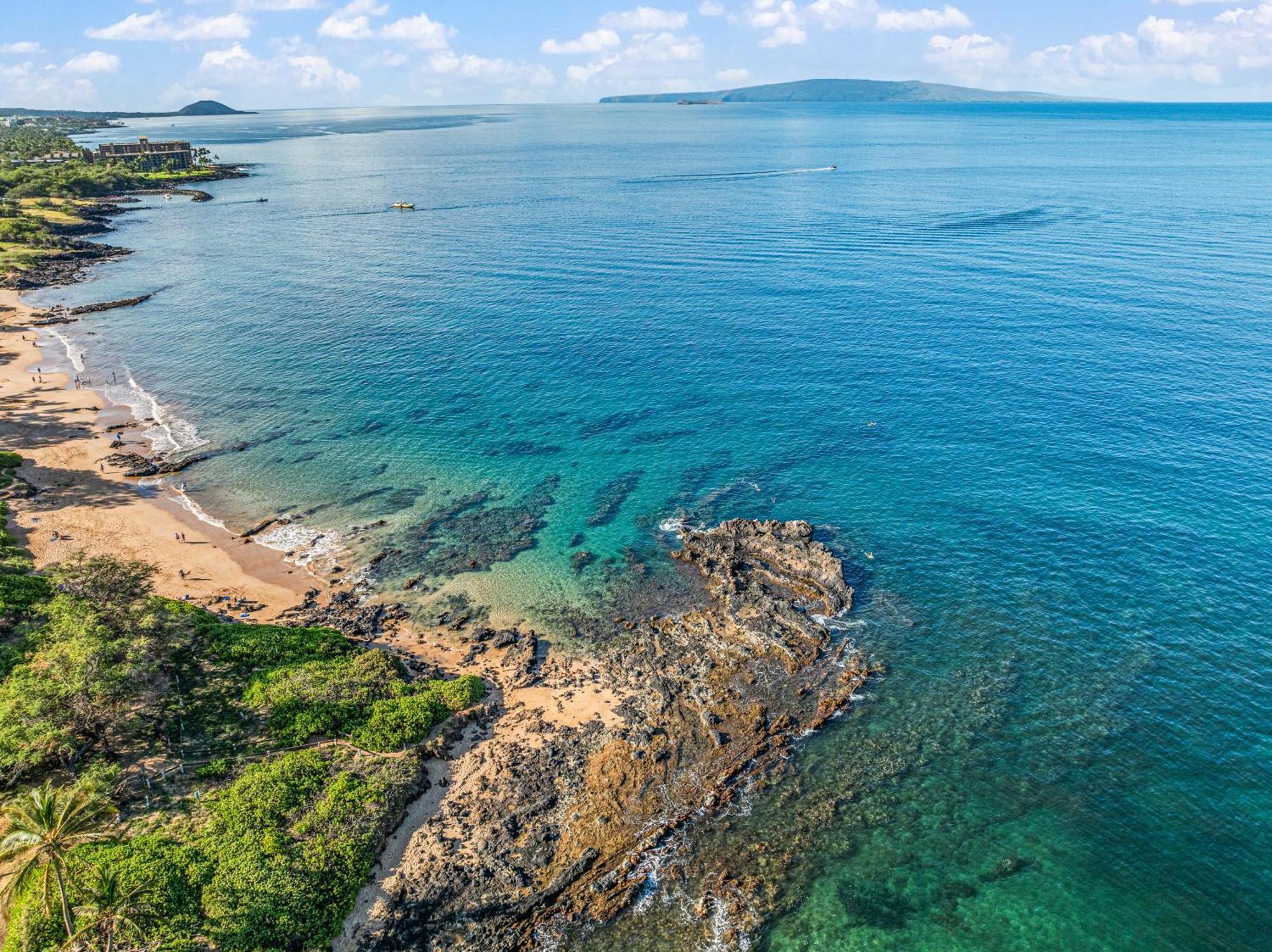 Central Kihei Gem! 3-Min Walk To The Beach & Shops Вайлеа Екстер'єр фото